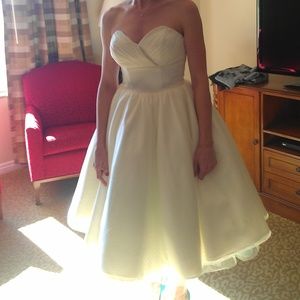 Dolly Couture custom wedding dress
